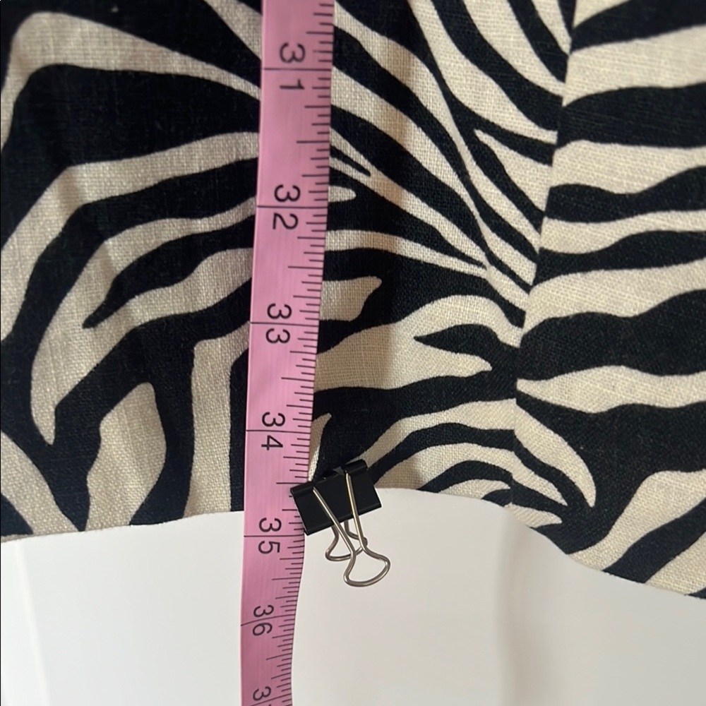 Banana Republic Black and Cream Sleeveless Sheath Mini Dress - Picture 7 of 8